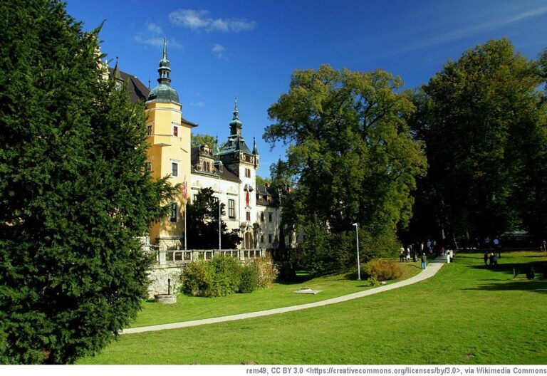 Zamek Kliczków