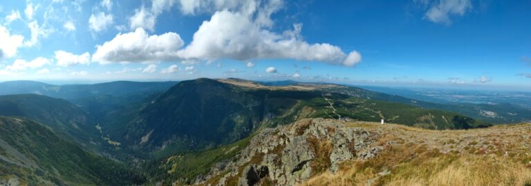 Berggipfel Kopa: 1377 m über dem Meeresspiegel
