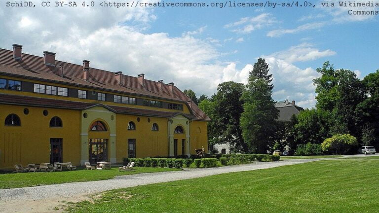 Park und Herrenhaus in Bukowiec