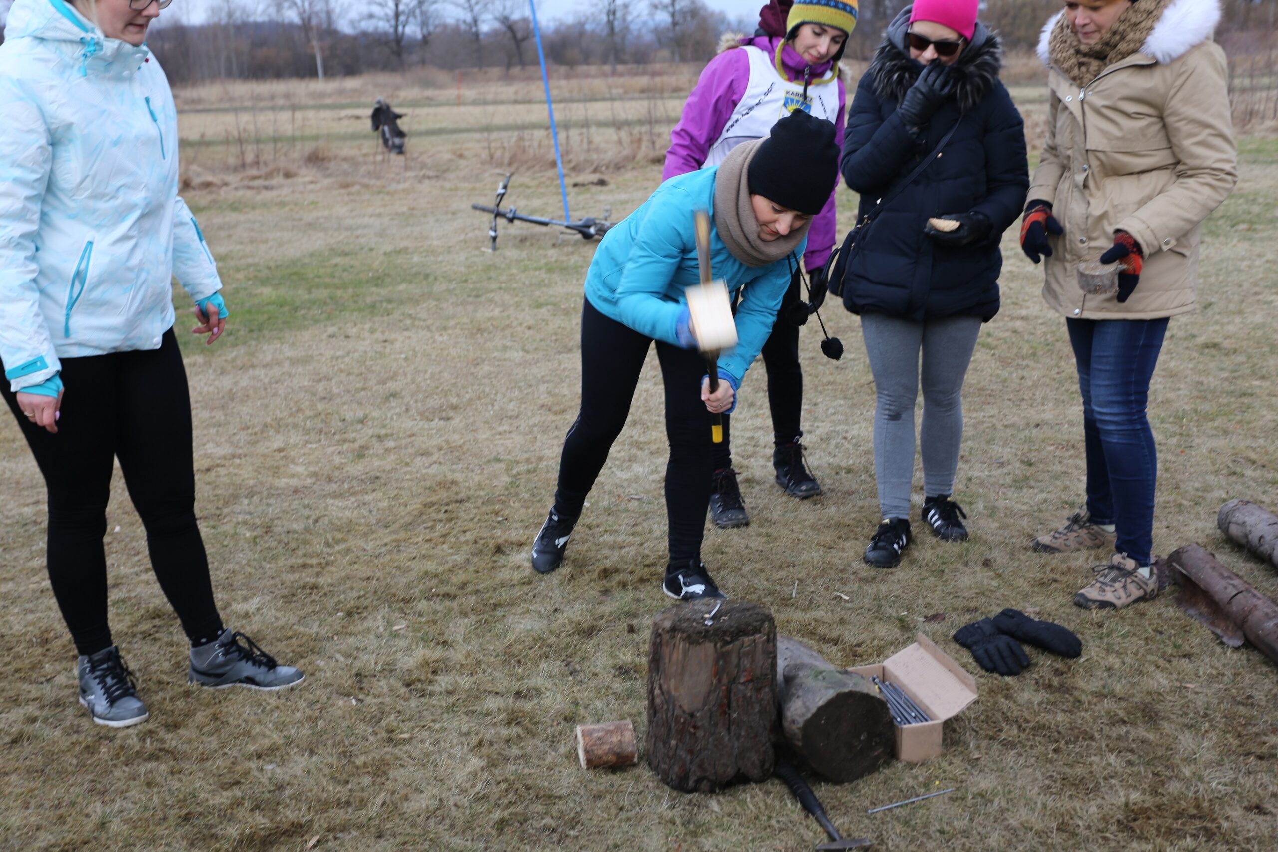 Off-road games for companies in the mountains