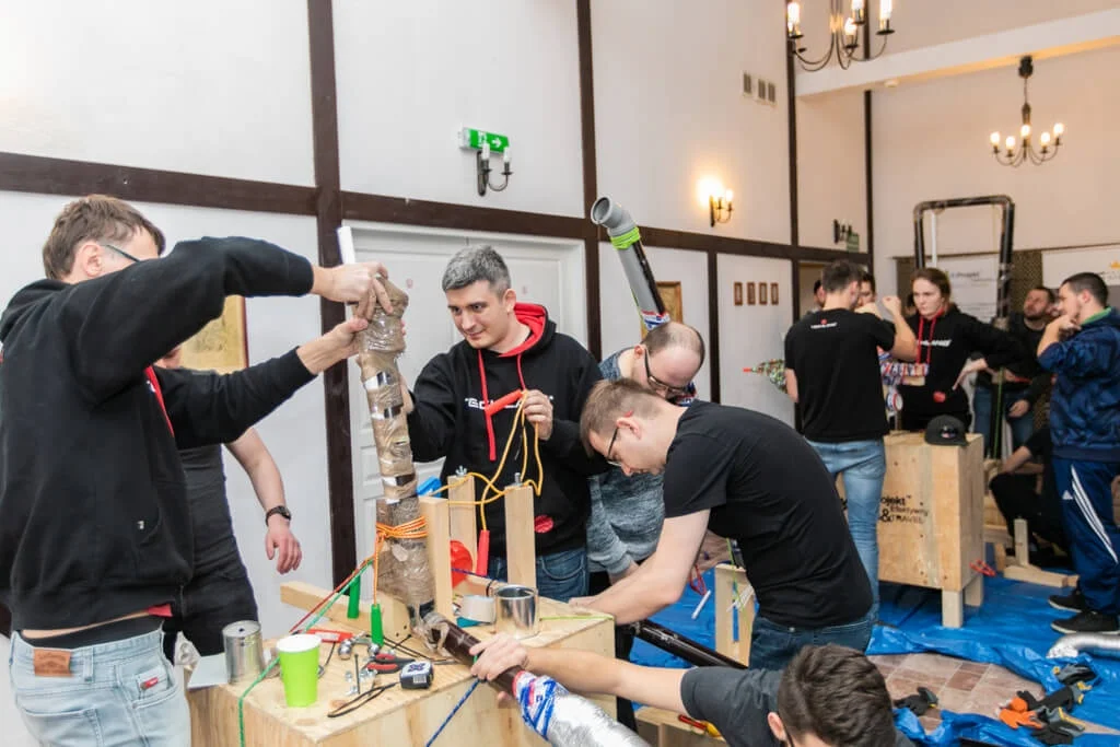 construction of the Goldberg machine competitions for integration events