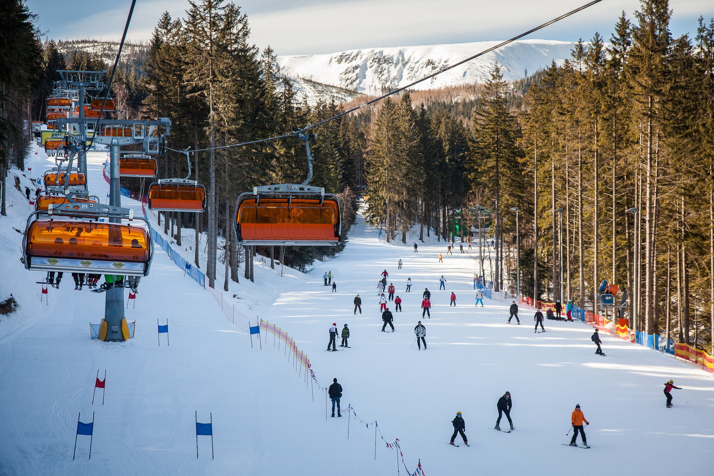 Winterintegrationsveranstaltungen, Dwór Korona Karkonoszy, Sosnówka bei Karpacz