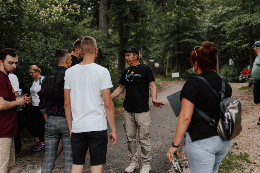 Outdoor-Spiele in den Bergen 