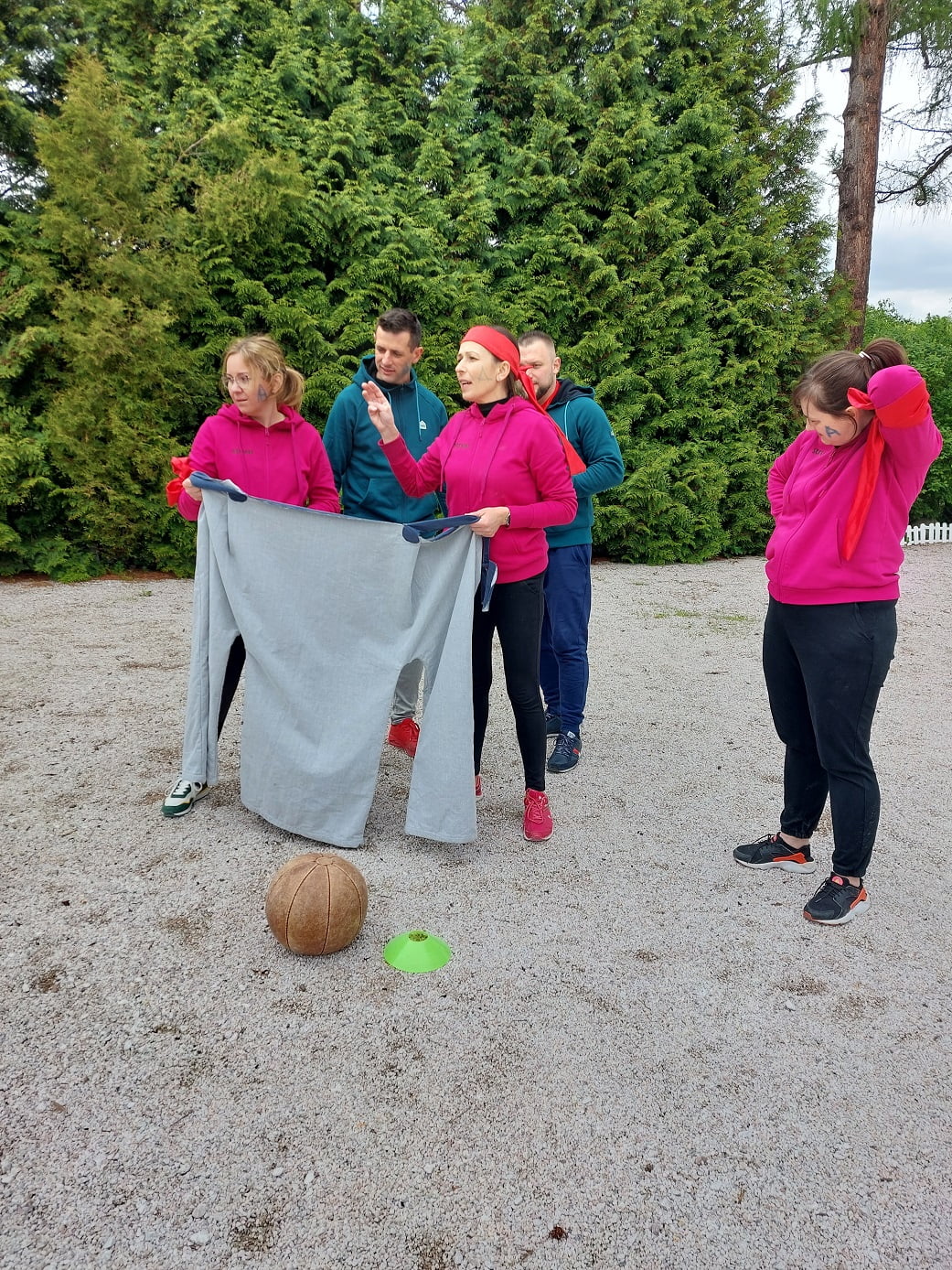 Olimpiada firmowa, Dwór Korona Karkonoszy, Sosnówka k. Karpacza