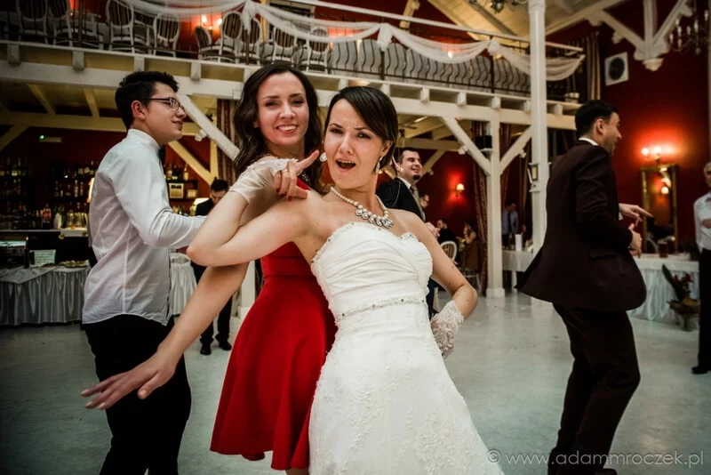 red wedding dress