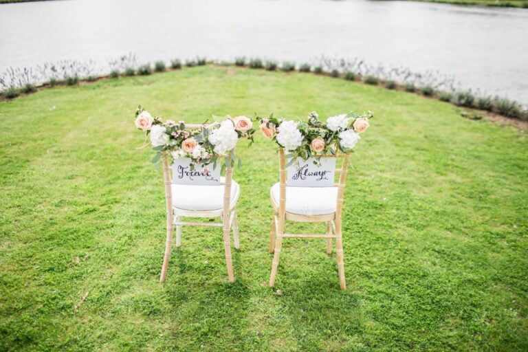 Wie organisiert man eine Hochzeit im Freien?