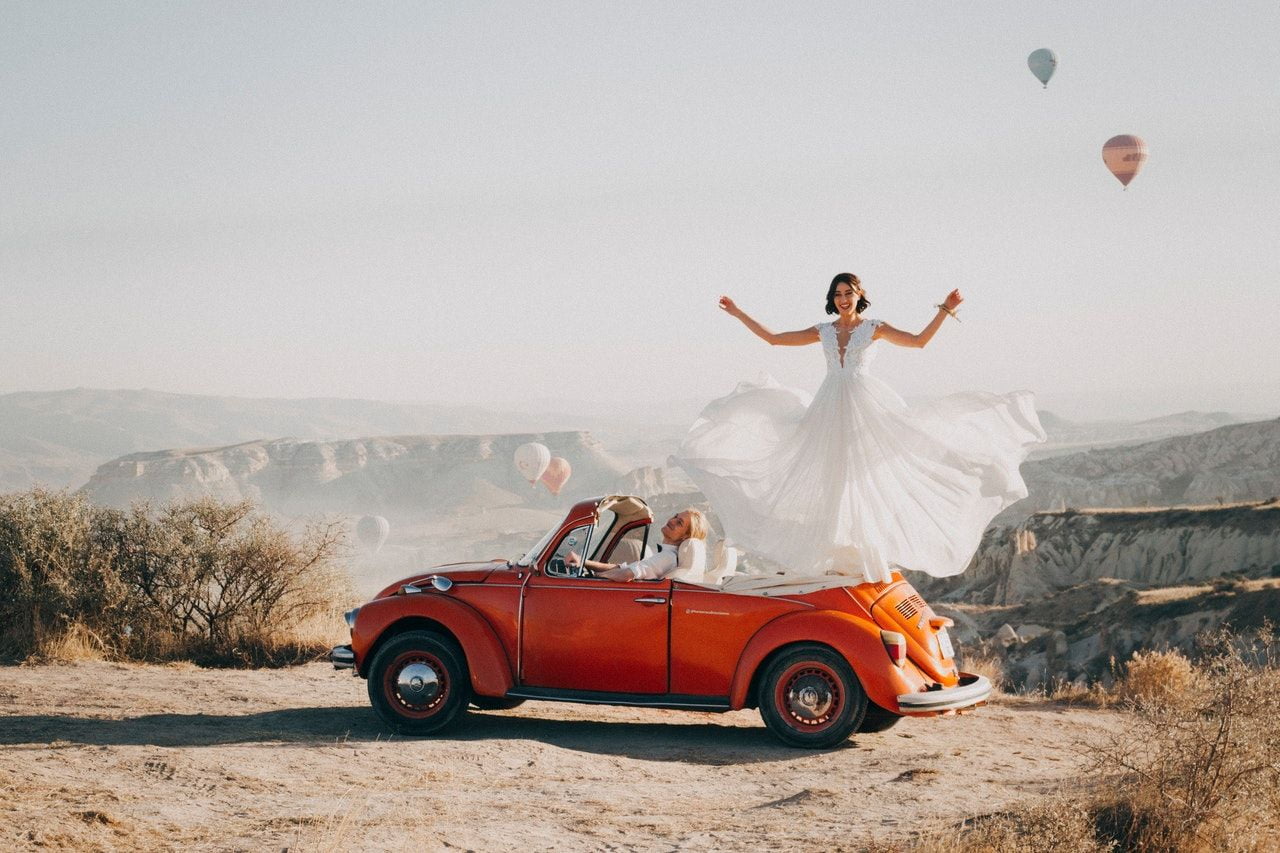 Welcoming the Bride and Groom with bread and salt: a touching old Polish custom