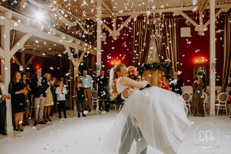 Kann eine große Hochzeit am Donnerstag erfolgreich sein?