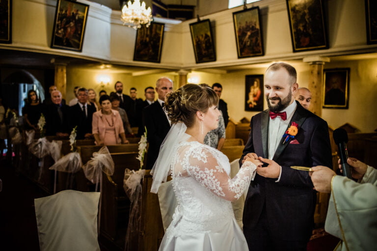 Sesja ślubna w górach: kiedy i jak ją zaplanować
