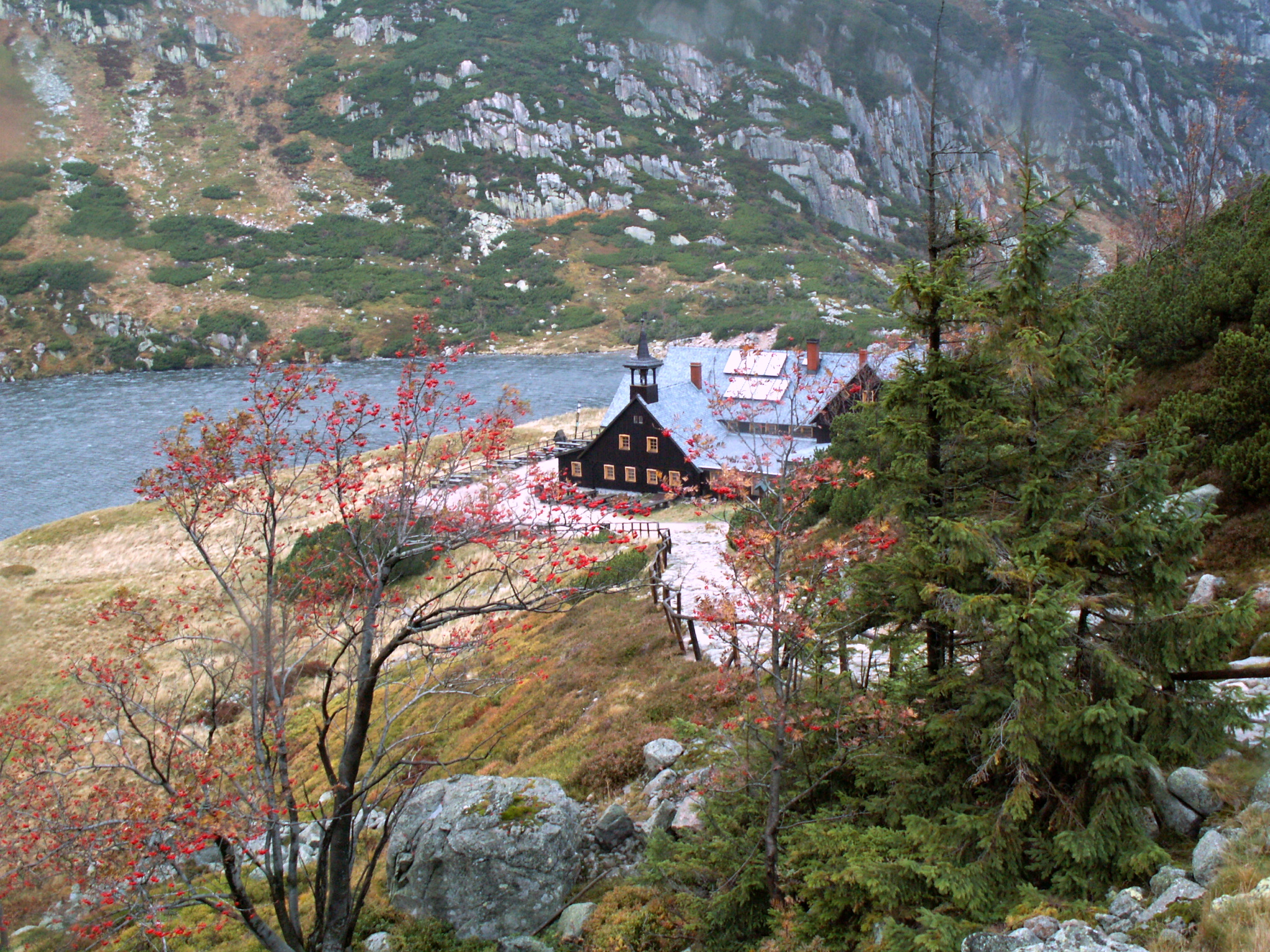 Karkonosze Karpacz-Schronisko-Samotnia-z-gory