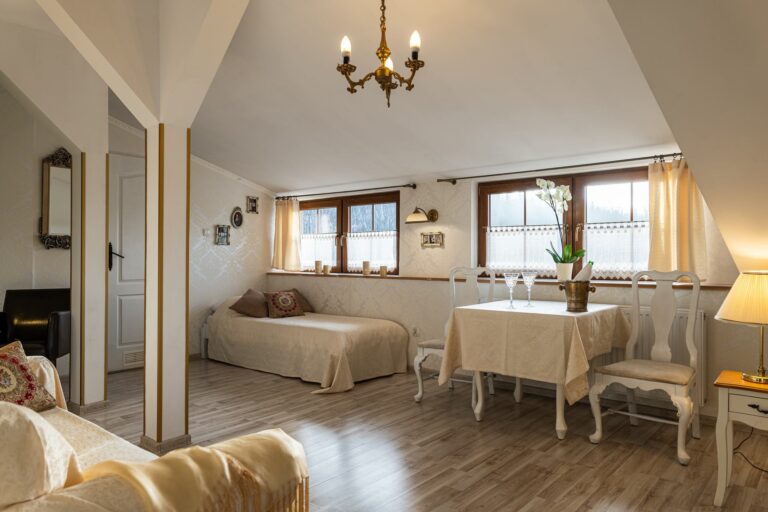 komfortable Hotelsuite, Zimmer in Dwór Korona Karkonoszy