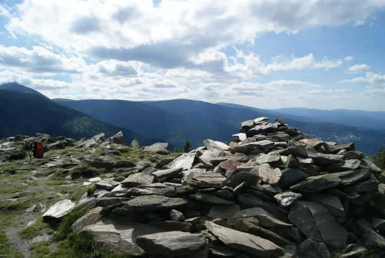 atrakcje Karkonosze, Skalny Stół, góry