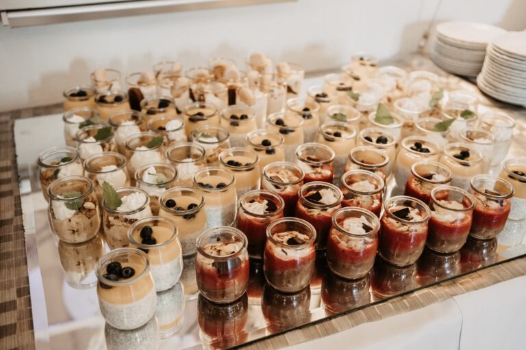 desserts for a wedding, sweet table, Dwór Korona Karkonoszy Sosnówka near Karpacz