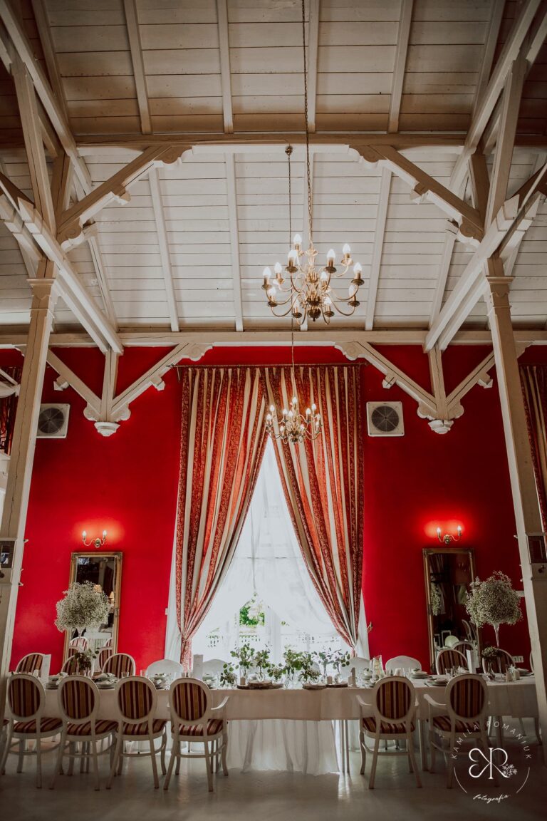 elegant hall for a wedding in the mountains, Sosnówka near Karpacz