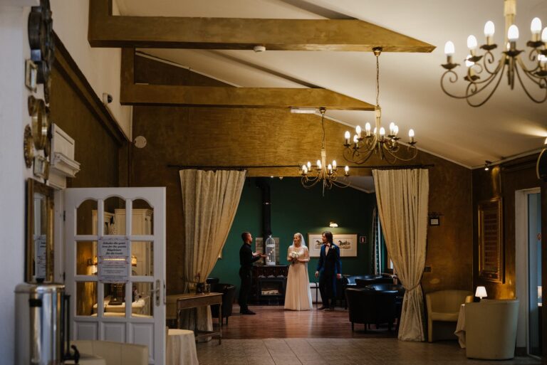 gold room - view towards the Fireplace Room, Sommelier Club, event room, Dwór Korona Karkonoszy