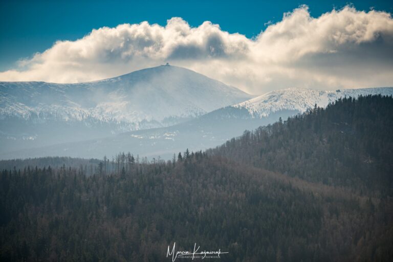 View of the Śnieżka peak from Sosnówka, Karkonosze