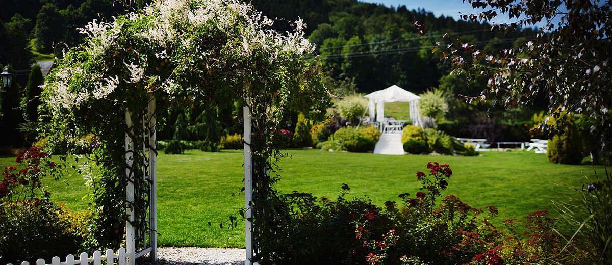place for a wedding in the garden and an outdoor wedding, Dwór Korona Karkonoszy, Sosnówka near Karpacz