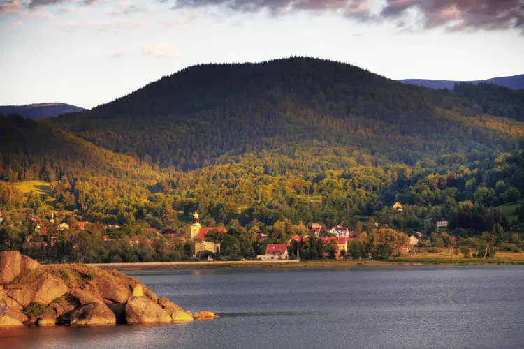 View of Sosnówka from the lagoon