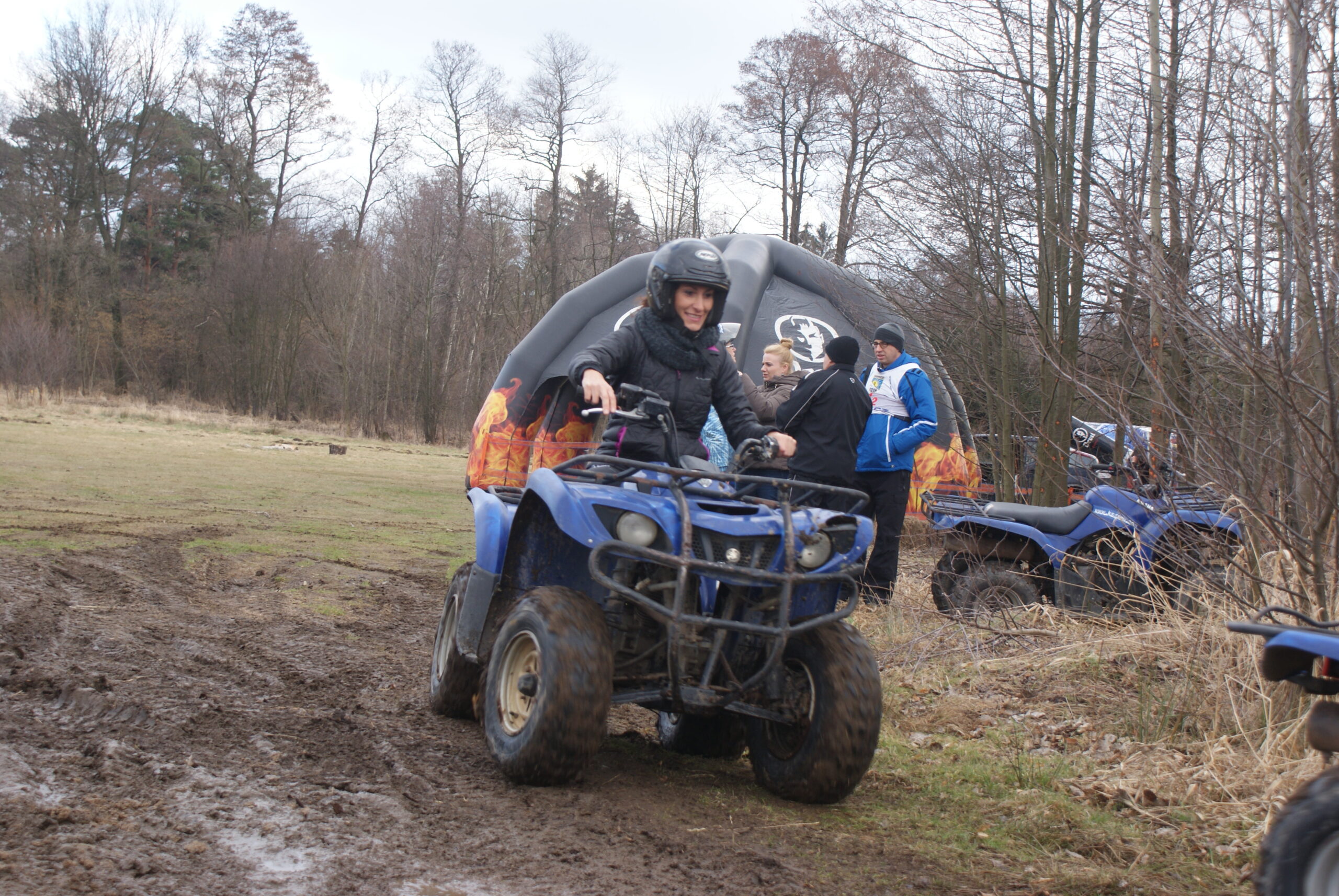 Teambuilding für eine Firmenveranstaltung – Quads und Offroad