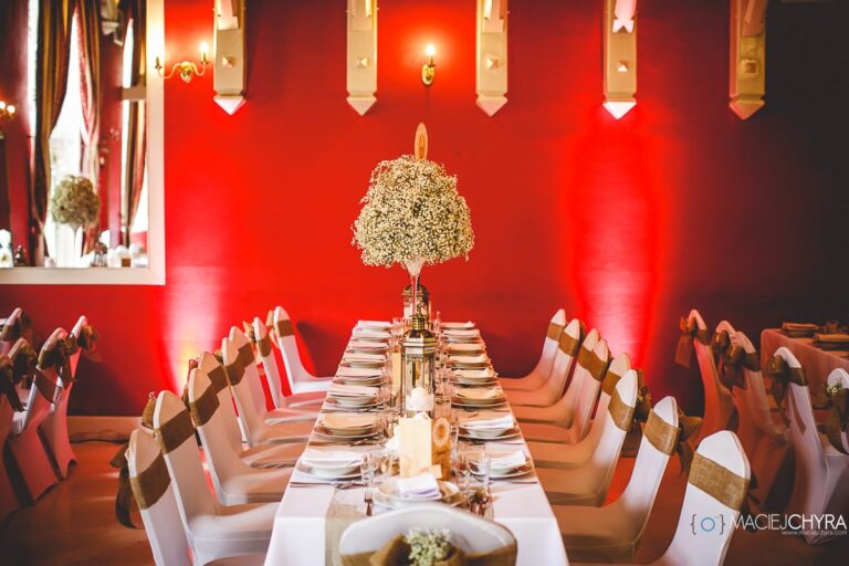 table arrangement at a wedding, wedding hall Lower Silesia, wedding in the mountains