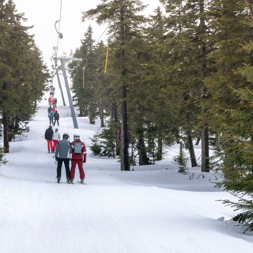 Attractions in the Karkonosze Mountains, ski lift, idea for winter entertainment